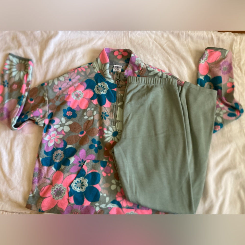 Floral Half Zip set